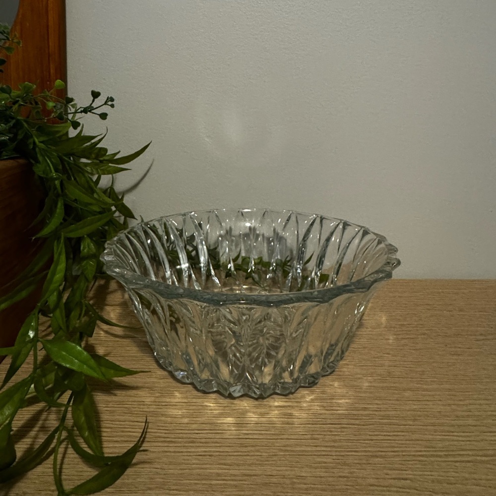 Elegant Clear Glass Bowl